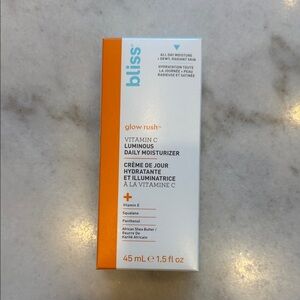 Bliss Glow Rush Vitamin C Moisturizer - White and Orange